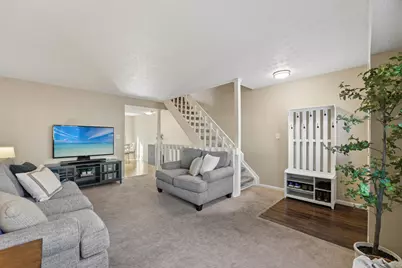 7903 Tuxford Court #1E, Worthington, OH 43085 - Photo 5