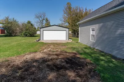 28 Market Street, Bloomingburg, OH 43106 - Photo 27