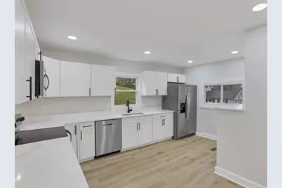 318 N Pleasant Street, New Lexington, OH 43764 - Photo 9