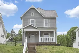 318 N Pleasant St, New Lexington, OH 43764 - Photo 1