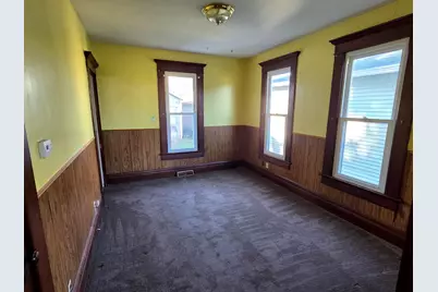77 S Pine Street, Newark, OH 43055 - Photo 5