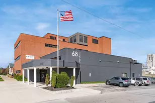 68 W Church St, Newark, OH 43055 - Photo 1