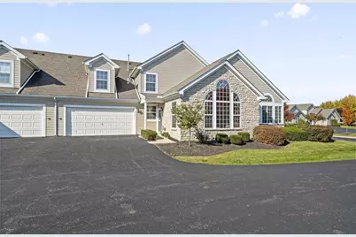 1616 Chestnut Farms Loop #11, Grove City, OH 43123 - Photo 3