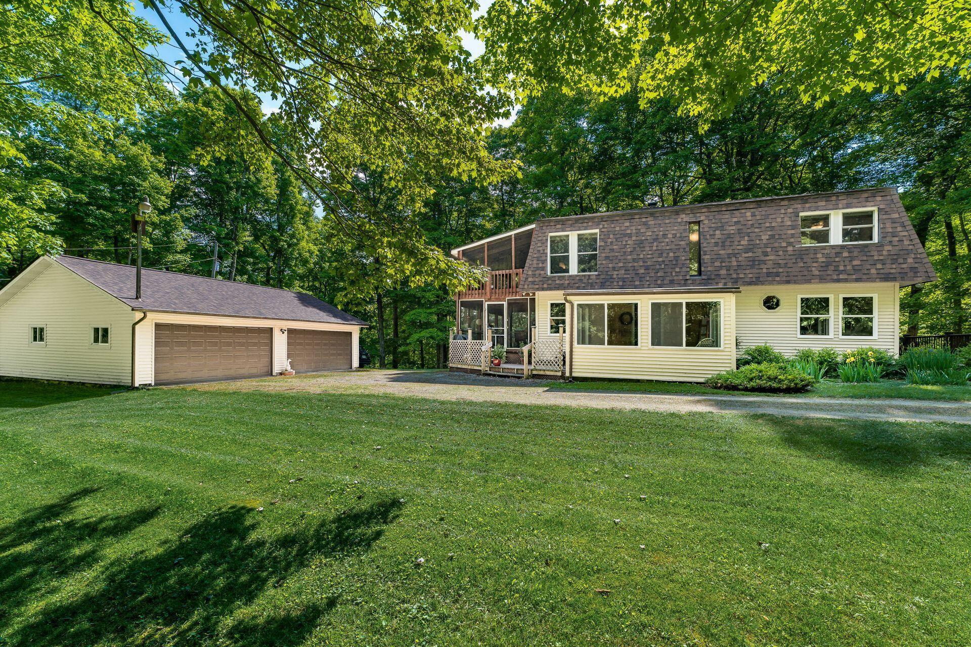 130 Cherokee Ln, Sugar Grove, OH 43155 MLS 224015903 Coldwell Banker
