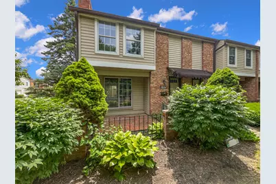 1664 Saint James Court #26-64, Columbus, OH 43220 - Photo 1