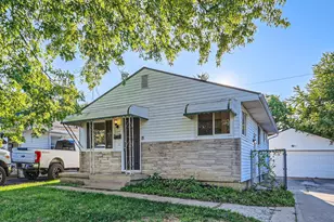 644 Georgian Dr, Columbus, OH 43228 - Photo 1