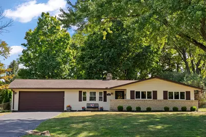 3255 Darbyshire Drive, Hilliard, OH 43026 - Photo 1