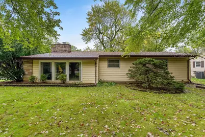 825 W 8th Street, Marysville, OH 43040 - Photo 1