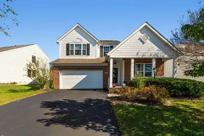 560 Sycamore Creek Street, Pickerington, OH 43147 - Photo 1