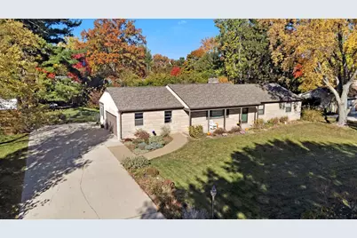 110 Grandview Drive, Dublin, OH 43017 - Photo 1