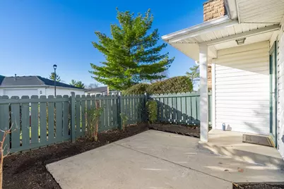 2430 Crystal Springs Drive, Hilliard, OH 43026 - Photo 1