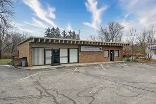144 W High St, Mount Gilead, OH 43338 - Photo 1