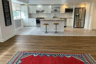 1620 E Broad St, Columbus, OH 43203 - Photo 1