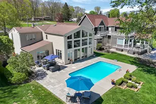 1395 Chickasaw Dr, London, OH 43140 - Photo 1