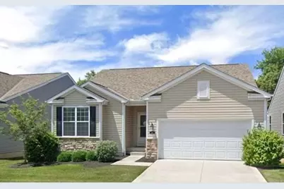 127 Broadstone Circle W, Blacklick, OH 43004 - Photo 1