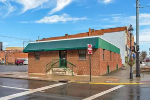 114 W Church St, Marion, OH 43302 - Photo 1