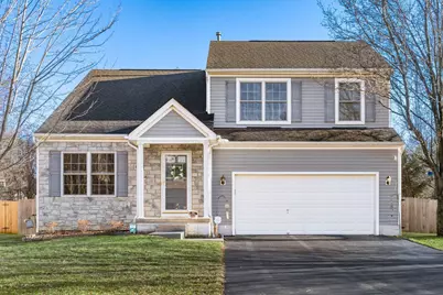627 Caffrey Court E, Grove City, OH 43123 - Photo 1