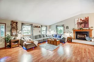 2512 Apple Valley Dr, Howard, OH 43028 - Photo 1