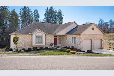 2370 Oak Meadow Lane, Zanesville, OH 43701 - Photo 1