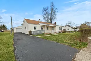 3186 E 12th Ave, Columbus, OH 43219 - Photo 1