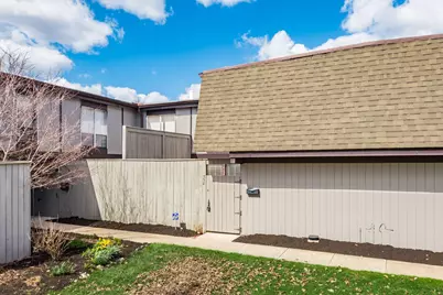 737 Worthington Forest Place #BLDG 2B, Columbus, OH 43229 - Photo 1