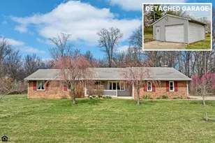 9119 Robinhood Cir, Westerville, OH 43082 - Photo 1