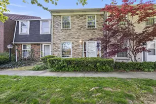 1006 Hardesty Pl W, Columbus, OH 43204 - Photo 1