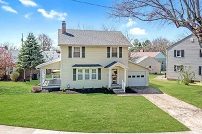 325 Roseland Avenue E, Springfield, OH 45503 - Photo 1