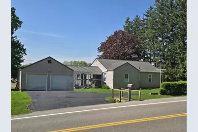 5791 Pleasant Valley Road NE, Frazeysburg, OH 43822 - Photo 1