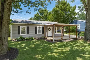 380 Hillview Dr, Johnstown, OH 43031 - Photo 1