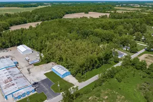 910 Edward St, Galion, OH 44833 - Photo 1