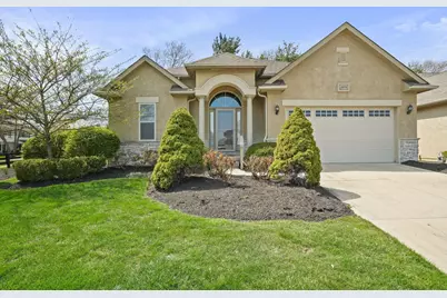 4979 Francisco Glen Drive, Columbus, OH 43220 - Photo 1