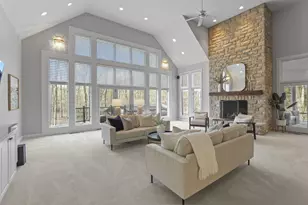 660 Woods Hollow Ln, Powell, OH 43065 - Photo 1