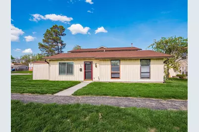 653 Cherry Ridge Road #G, Columbus, OH 43228 - Photo 1