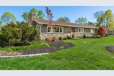 2200 Johnston Road, Columbus, OH 43220 - Photo 1