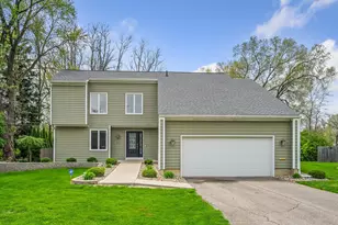 511 Eveningside Cir, Marion, OH 43302 - Photo 1