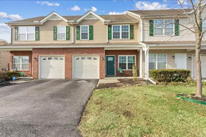 408 Fullers Circle, Pickerington, OH 43147 - Photo 1