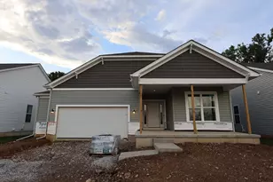 378 Canterbury Rd, Commercial Point, OH 43116 - Photo 1