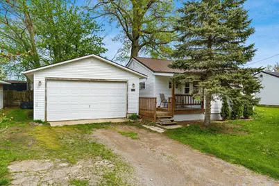 126 Cliff Street, Buckeye Lake, OH 43008 - Photo 1