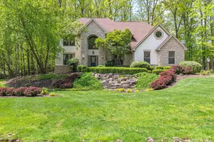 8884 Filiz Ln, Powell, OH 43065 - Photo 1