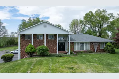 10202 Morse Road SW, Pataskala, OH 43062 - Photo 1