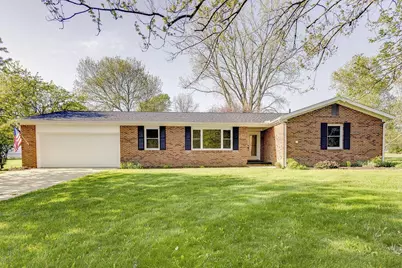 42 Kester Drive, Mount Vernon, OH 43050 - Photo 1