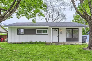 488 Lombard Rd, Columbus, OH 43228 - Photo 1