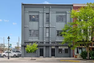 198 E Center St, Marion, OH 43302 - Photo 1