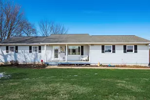 3890 Township Rd 70 NW, Somerset, OH 43783 - Photo 1