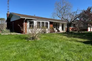 1886 Johnstown-Utica Rd NE, Utica, OH 43080 - Photo 1