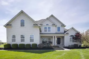 7595 Skarlocken Grn, New Albany, OH 43054 - Photo 1