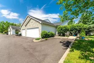 4642 Hobson Dr, Columbus, OH 43228 - Photo 1