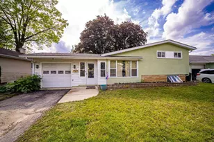 795 Brixham Rd, Columbus, OH 43204 - Photo 1