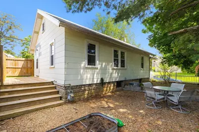 2429 Pomeroy Place, Columbus, OH 43202 - Photo 1